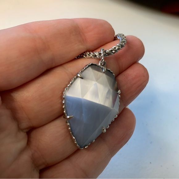 Kendra Scott smoky Slate gray Corla‎ cateye rhodium silver necklace. 30” Length. - Picture 10 of 10